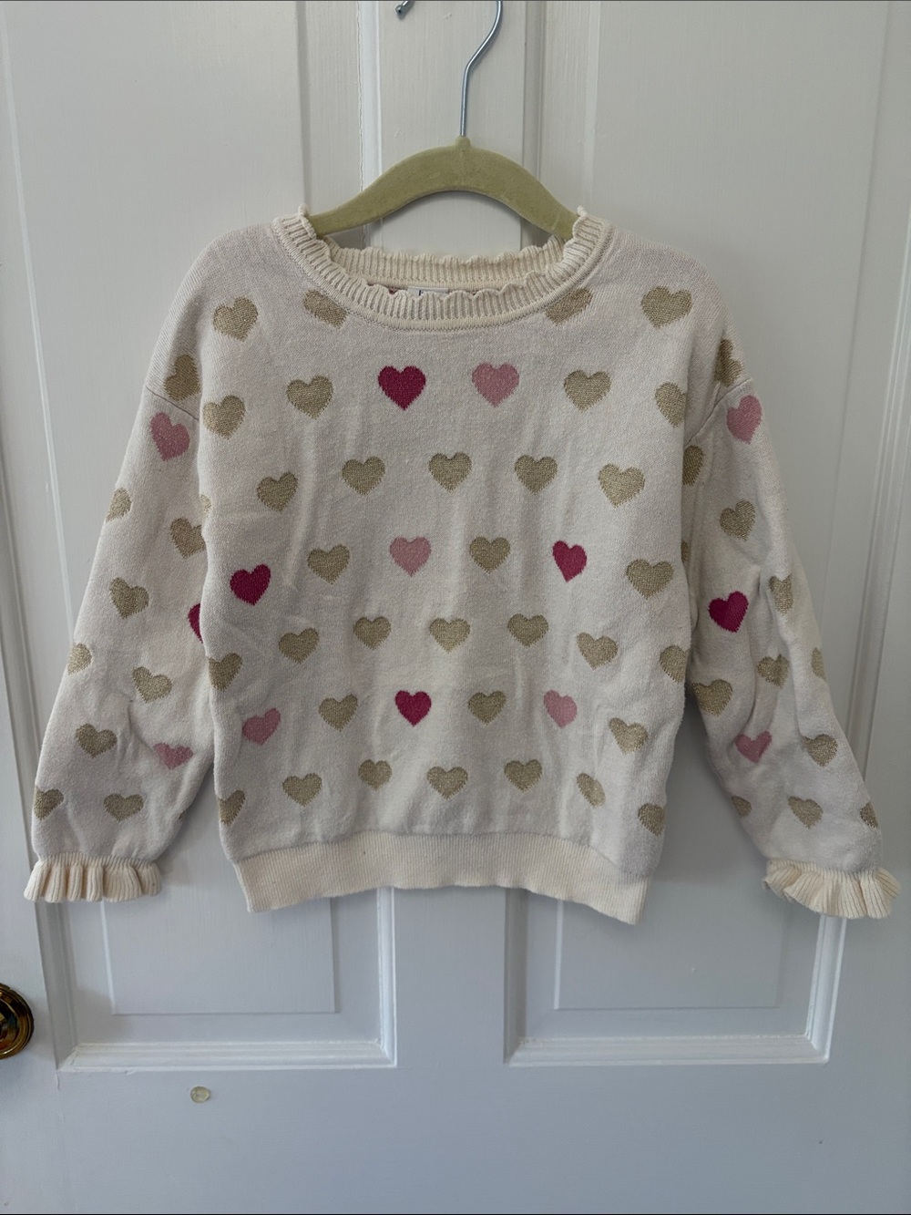 5T GAP Cream Sweater with Pink & Metallic Heart Accents